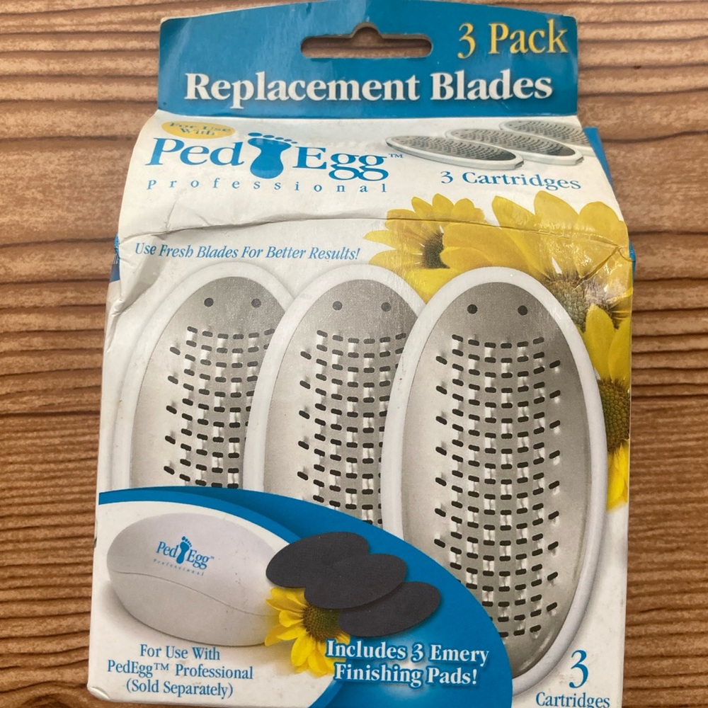 Ped Egg Refill 3 pack Replacement Blades & Emery Pads Foot File Cartridges NEW